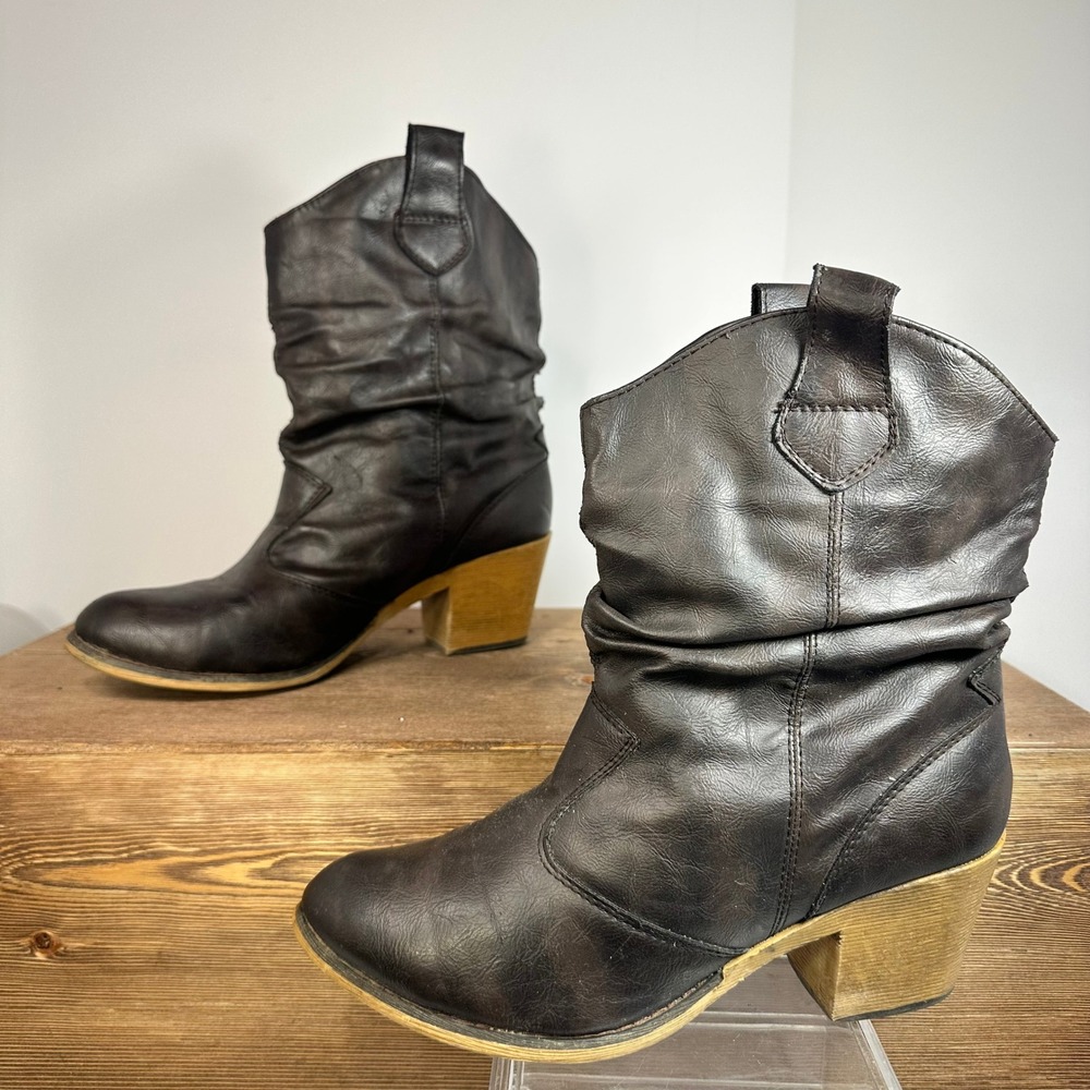 Charles Albert Slouchy Boots Women 10 Brown Faux Leather Block Wood Heel Western